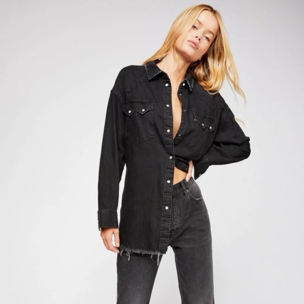 Vintage Levi's Oversized Sawtooth Denim Shirt